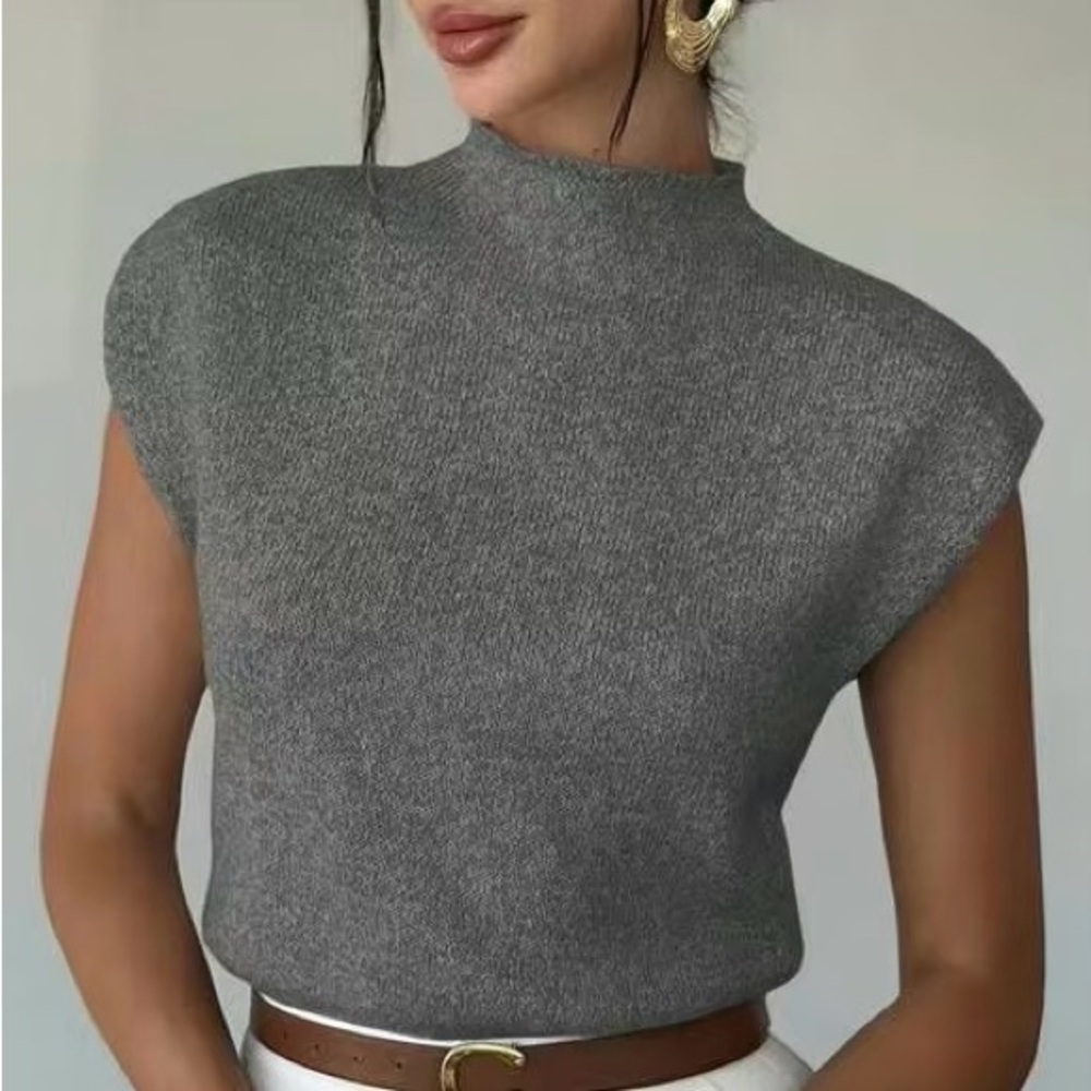 Sleeveless Mock Neck Knit Top - Gray